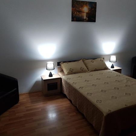 Apartament Yrm Apartment Сигишоара Екстериор снимка