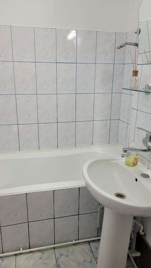 Apartament Yrm Apartment Сигишоара Екстериор снимка